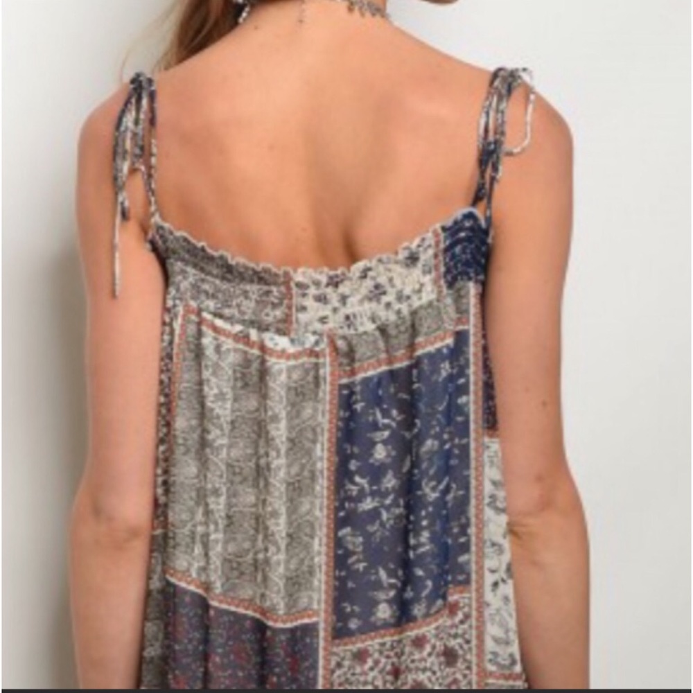 Quilt Square Pattern Design Sleeveless Hayden LA - Picture 4 of 8